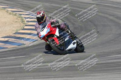 media/Nov-16-2025-Race Pace (Sun) [[8c5fa54630]]/Verified Riders/1-Turns 9 and 10 (925am)/